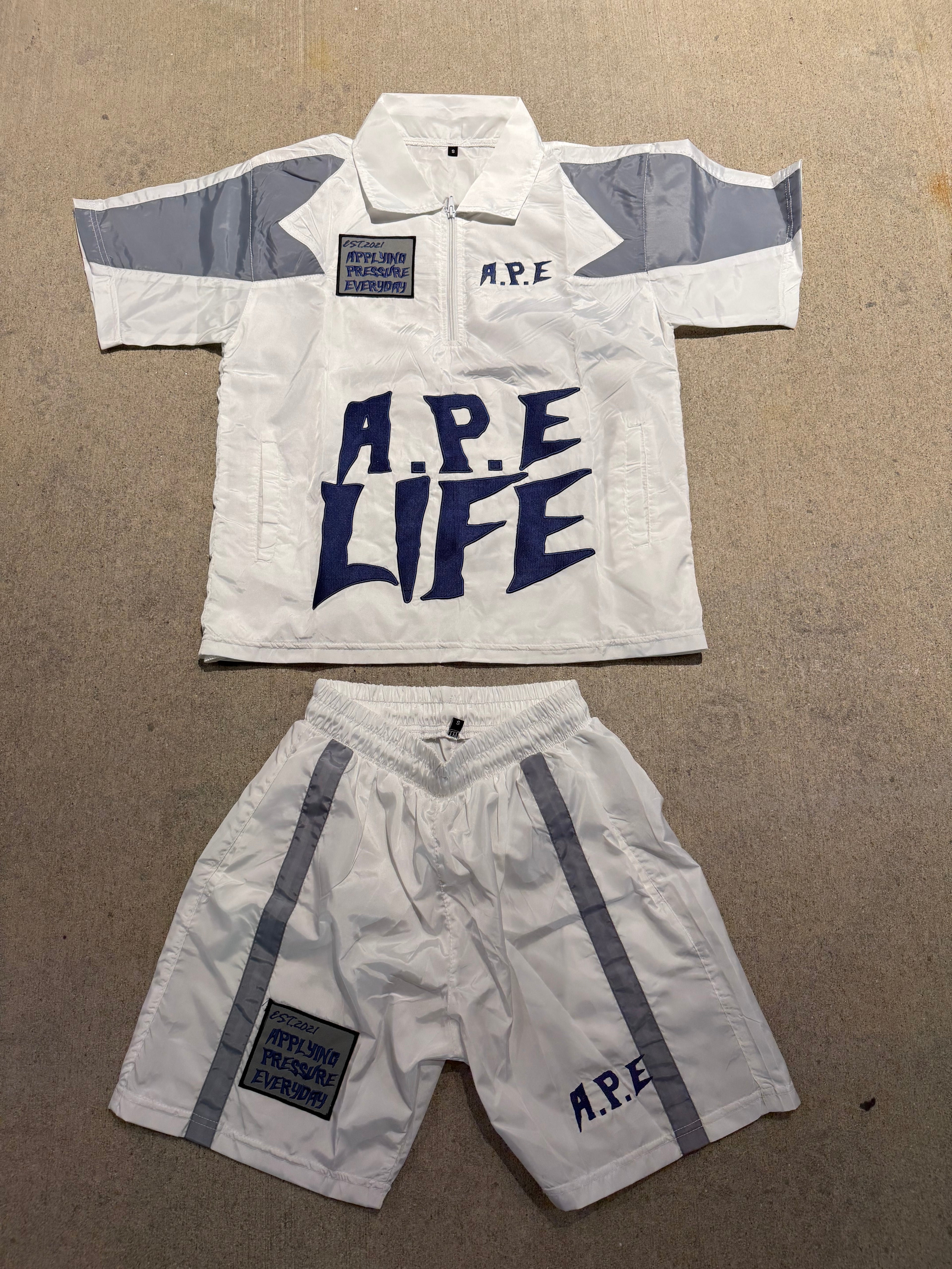 A.P.E White Set