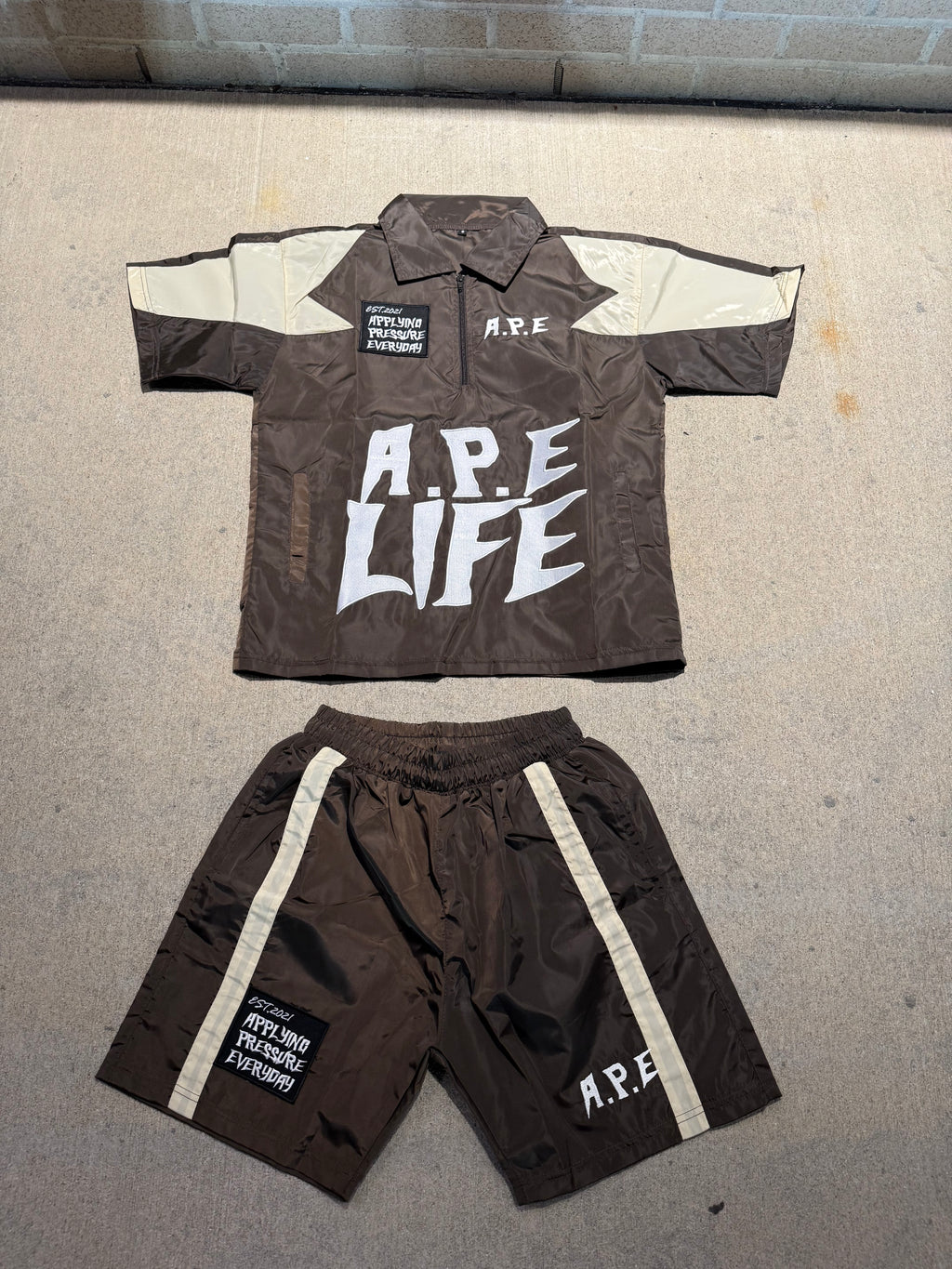 A.P.E Brown/Cream Trackset